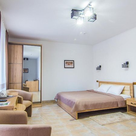 Мисливець В Комплексі "Сокіл" Hotell Susk Exteriör bild