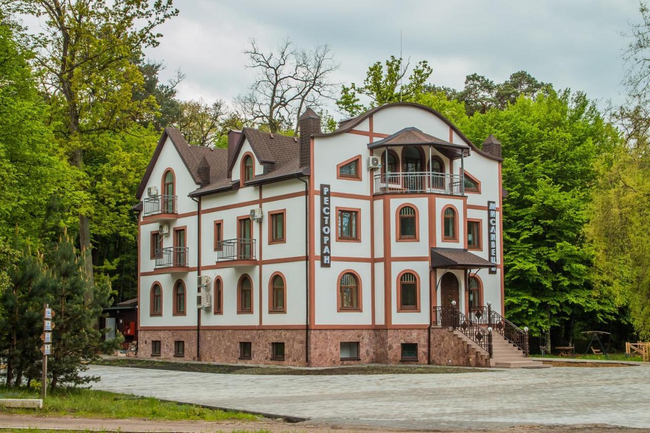 Мисливець В Комплексі "Сокіл" Hotell Susk Exteriör bild