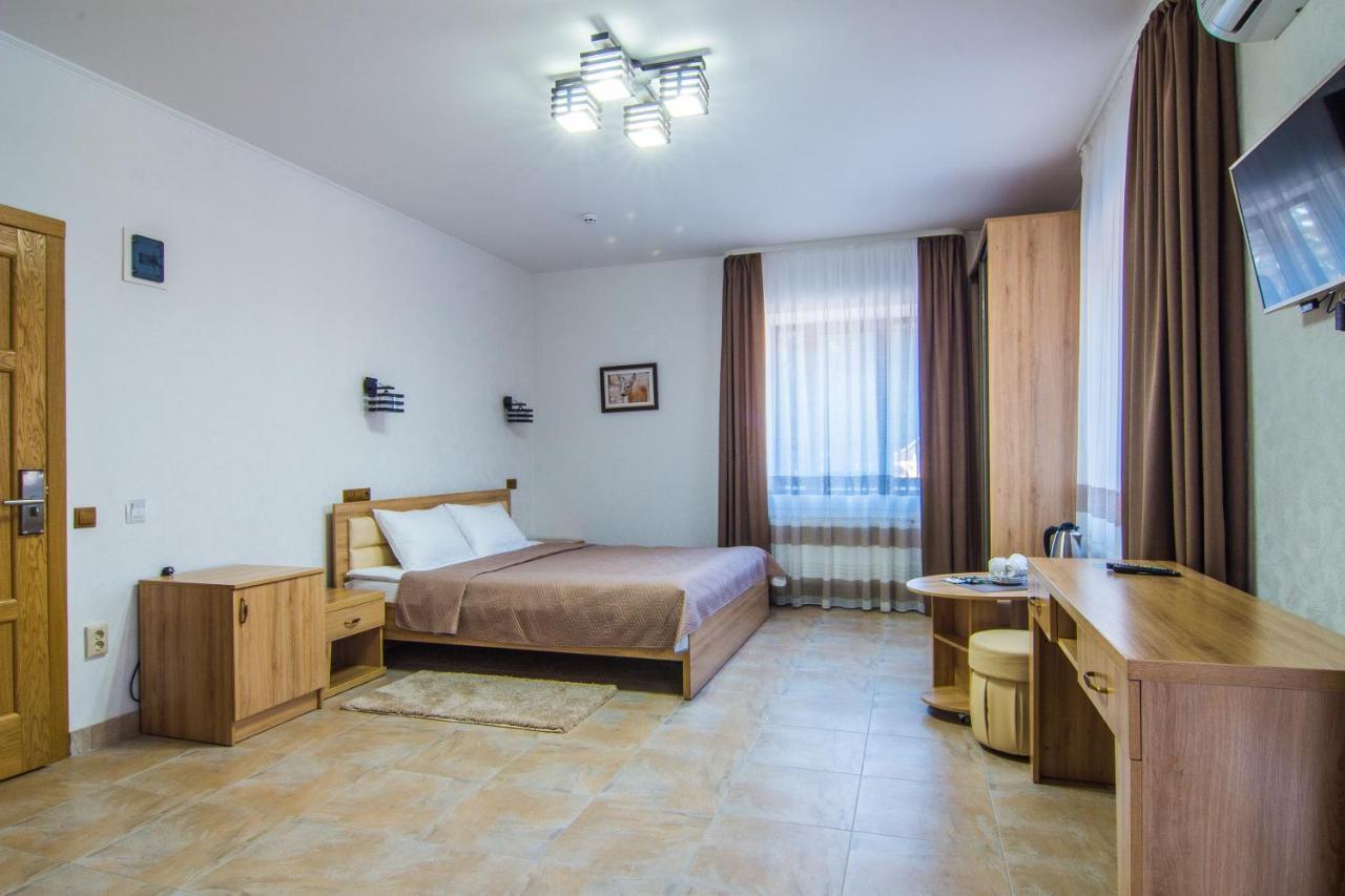 Мисливець В Комплексі "Сокіл" Hotell Susk Exteriör bild