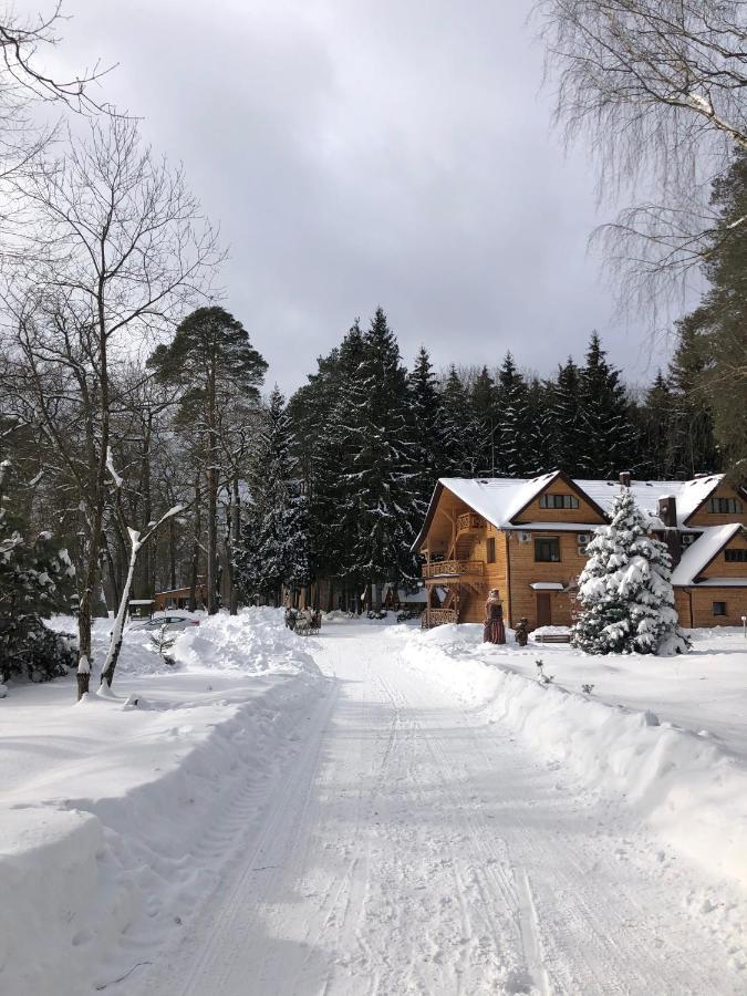 Мисливець В Комплексі "Сокіл" Hotell Susk Exteriör bild