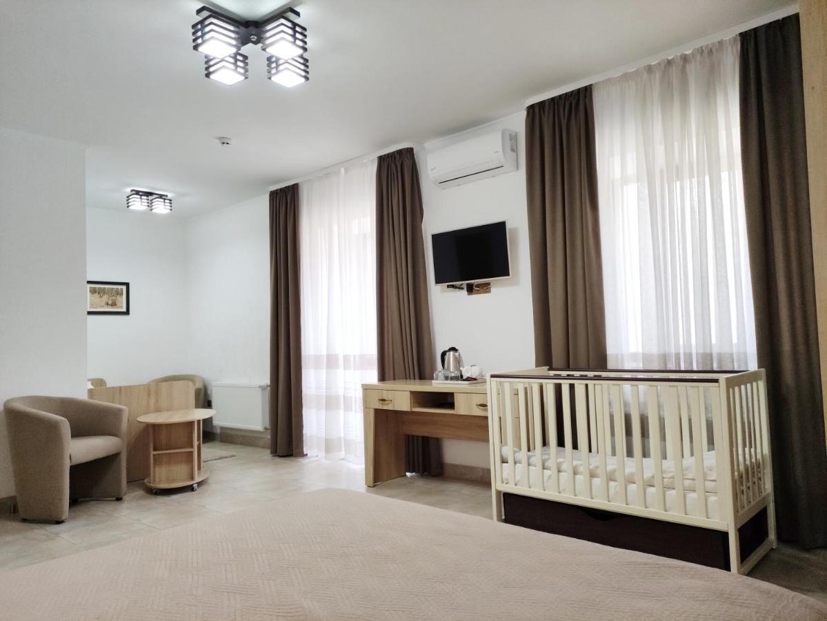 Мисливець В Комплексі "Сокіл" Hotell Susk Exteriör bild